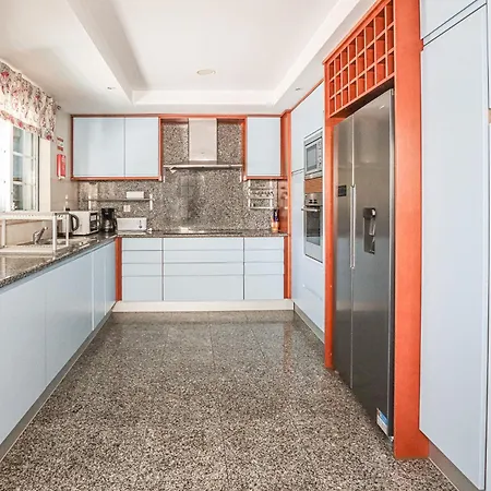 Mar Ali - Jacuzzi - 400m From The - By Bedzy Албуфейра