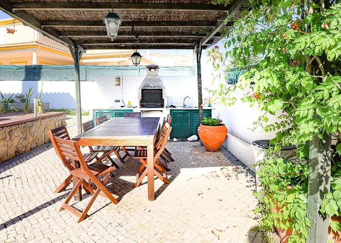 Mar Ali - Jacuzzi - 400m From The - By Bedzy Villa *